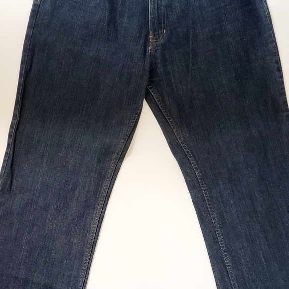 Van Heusen Studio Men's classic straight-leg style 100% Cotton Denim Jeans 38x32 - Picture 8 of 8